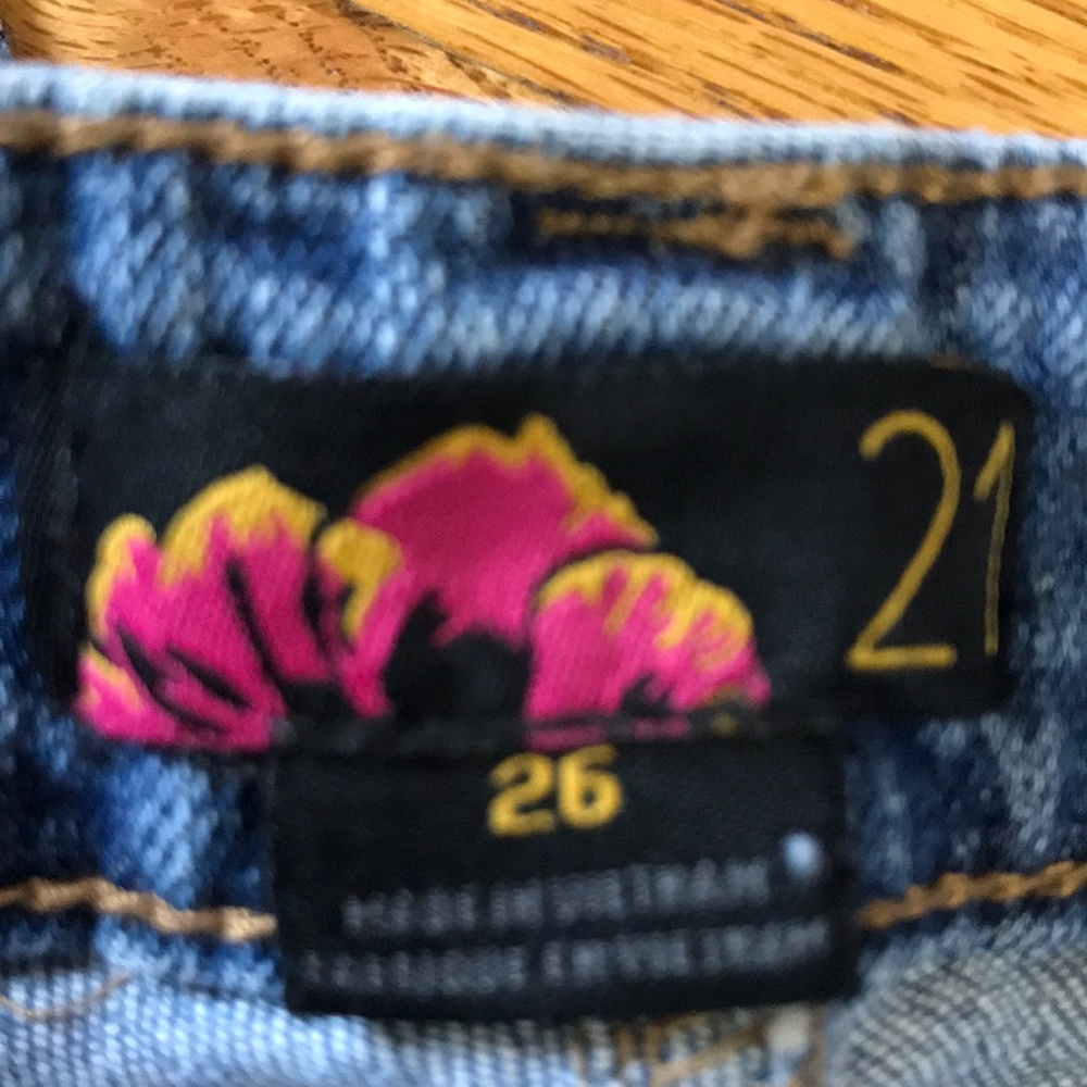 Skinny Jeans - Picture 2 of 3